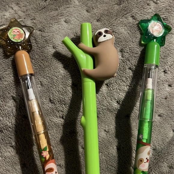 Easter Basket stuffers - 2 sloth pop pencils and a sloth pen - Picture 2 of 5